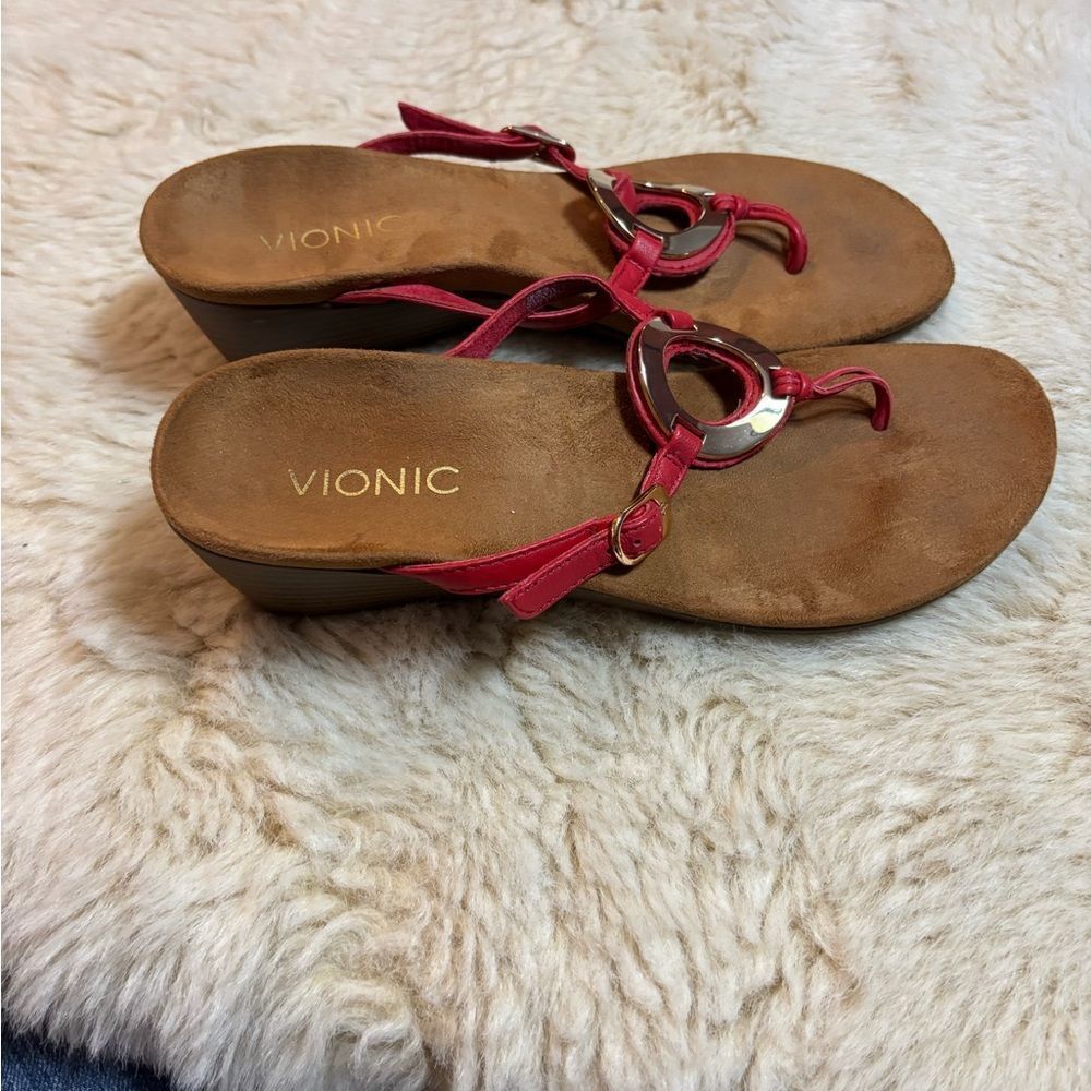Vionic Red Tan Wedge Sandals with Metallic Accent - Picture 6 of 8